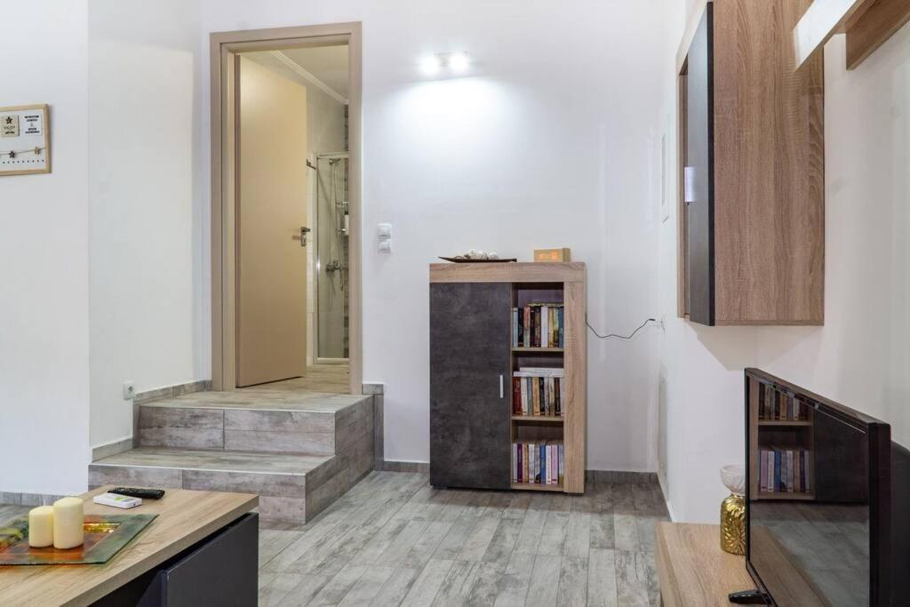 Artemissia New Well Sided Modish House Appartement Kíssamos Buitenkant foto